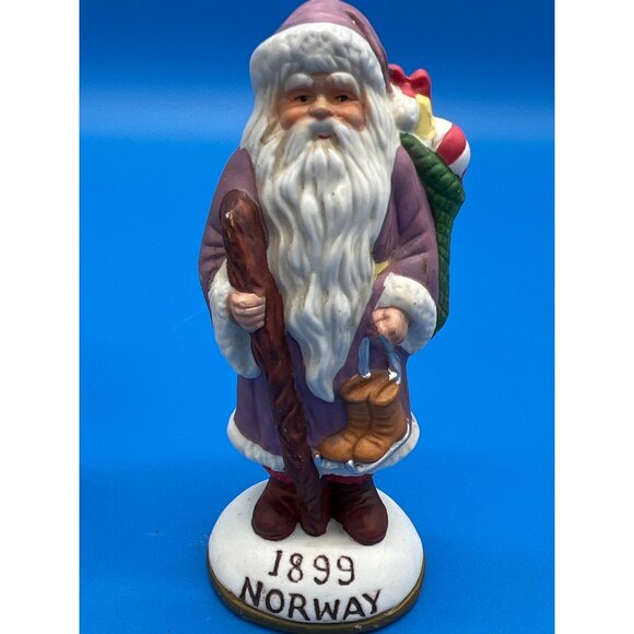 Porcelain Antique Santa Collectable Figurine Norway 1899 Limited Edition By Merc - Picture 2 of 7